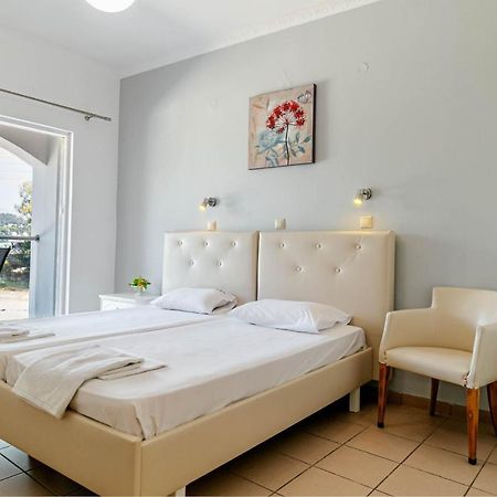 Porto Marina Aparthotel Gouvia Esterno foto